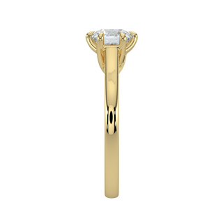 Solitaire Engagement Rings-Yellow Gold