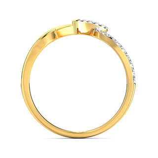 Heart's Whisper Diamond Ring-Yellow Gold