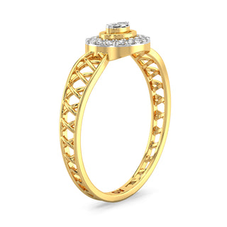 Oval Mesh Diamond Ring-Yellow Gold